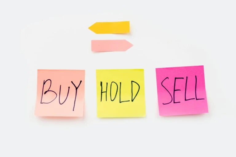 Achat ou vente d&rsquo;options : comprendre les risques réels avant d&rsquo;investir